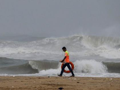 cyclone biparjoy intensifies into severe cyclonic storm imd issues alert for next 3 days weather update | Cyclone Biparjoy : बिपोरजॉय चक्रीवादळाने जोर पकडला! मान्सूनवर काय होणार परिणाम?