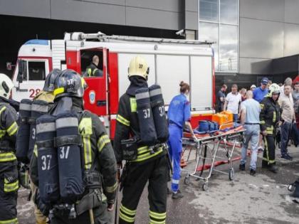 Russia: Pipes with hot water and steam burst at shopping mall, 4 dead, 70 burnt | मॉलमध्ये अचानक उकळत्या पाण्याचा महापूर; 4 जणांचा मृत्यू 70 लोक भाजले...