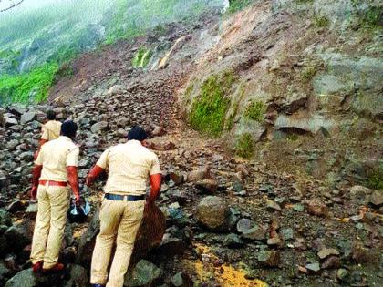 Landslide in Malsege Ghat | माळशेज घाटात भूस्खलन सुरूच