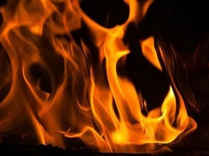 Terrible happened on ‘Valentine’s Day’; The young man took the girl's name and set himself on fire | 'व्हॅलेंटाईन डे'ला भयंकर घडले; मुलीचे नाव घेत तरुणाने पेटवून घेत जीवन संपवले