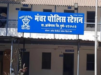 Three people including a female journalist were beaten up for going to inquire about unauthorized construction; Case registered against 12 people in Manchar | अनधिकृत बांधकामाची माहिती घेण्यासाठी गेलेल्या महिला पत्रकारासहीत तिघांना मारहाण; मंचरमध्ये १२ जणांविरोधात गुन्हा दाखल Three people including a female journalist were beaten up for going to inquire about unauthorized construction; Case registered against 12 people in Manchar | अनधिकृत बांधकामाची माहिती घेण्यासाठी गेलेल्या महिला पत्रकारासहीत तिघांना मारहाण; मंचरमध्ये १२ जणांविरोधात गुन्हा दाखल