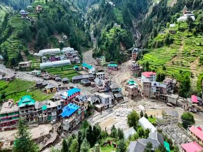 If not a miracle, what else A young woman buried under several tons of rubble came out alive after 5 hours! | चमत्कार नाही तर आणखी काय? काही टन ढिगाऱ्याखाली दबलेली तरुणी 5 तासांनंतर जिवंत बाहेर आली!