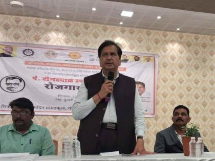 Maharashtra sets new record as 27 thousand youths in the state got employment in a single day said Minister Mangalprabhat Lodha | महाराष्ट्राचा नवा विक्रम! राज्यातील २७,००० युवकांना एकाच दिवशी मिळाला रोजगार; मंत्री लोढा यांचा दावा Maharashtra sets new record as 27 thousand youths in the state got employment in a single day said Minister Mangalprabhat Lodha | महाराष्ट्राचा नवा विक्रम! राज्यातील २७,००० युवकांना एकाच दिवशी मिळाला रोजगार; मंत्री लोढा यांचा दावा