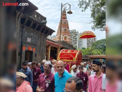 Departure of Mangal murti palkhi to Morgaon amid the sound of drums and clocks | मोरया...! ढोल- ताशांच्या गजरात मंगलमूर्तींच्या पालखीचे मोरगावकडे प्रस्थान