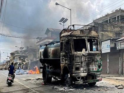 Manipur Violence: Security forces operation in Manipur since last 8 hours; 40 terrorists killed | अमित शहांच्या मणिपूर दौऱ्यापूर्वी सुरक्षा दलाची मोठी कारवाई; 40 बंडखोरांचा खात्मा