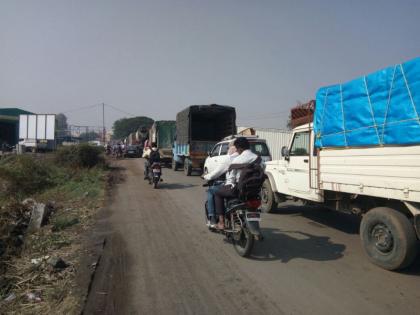 Manjri traingate technical problem often; Citizens' anguish because of problem | मांजरी रेल्वेगेटवर वारंवार वाहतूककोंडी; फाटक तुटण्याचे प्रमाण वाढल्याने नागरिकांना मनस्ताप