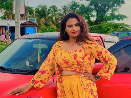 Suspecting an extra marital affair husband sprays pear spray on actress wife, then stabs her repeatedly with a knife | अनैतिक संबंधांचा संशय, पतीनं अभिनेत्री पत्नीवर आधी 'पेर स्प्रे' मारला, मग चाकूनं सपासप वार केले अन्... Suspecting an extra marital affair husband sprays pear spray on actress wife, then stabs her repeatedly with a knife | अनैतिक संबंधांचा संशय, पतीनं अभिनेत्री पत्नीवर आधी 'पेर स्प्रे' मारला, मग चाकूनं सपासप वार केले अन्...