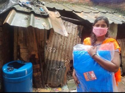 Water enters house in Mankhurd, Disha Jyot Foundation helps | मानखुर्दमध्ये घरात शिरले पाणी, दिशा ज्योत फाउंडेशनचा मदतीचा हात