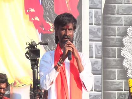 Manoj Jarange's Strategy; 3 Crore Marathas will come to Mumbai as soon as they go on hunger strike | मनोज जरांगेंची रणनीती; उपोषणाला बसताच अंतरवालीपासून यात्रा, ३ कोटी मराठे मुंबईत येणार