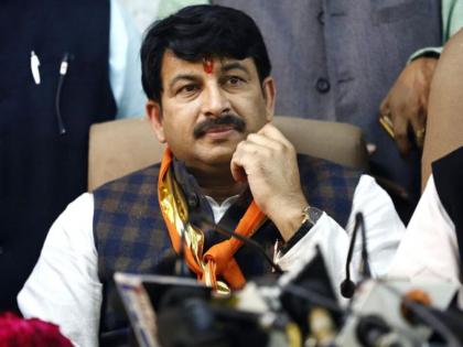 "Congress killed itself because of fake politics", Manoj Tiwari's strong attack | "काँग्रेसनं लबाडीच्या राजकारणामुळं स्वतःला संपवलं", मनोज तिवारींचा जोरदार हल्लाबोल