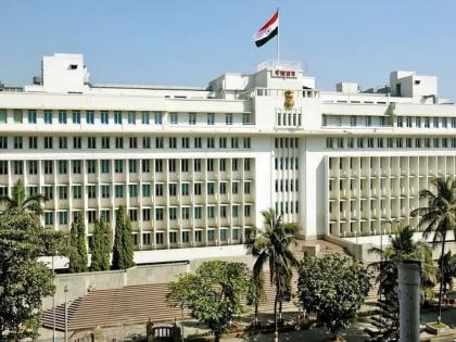 चार दिवसांत ९५१ जीआर; तीन दिवस सुट्टीचे तरीही राज्य सरकारचे प्रशासन ड्युटीवर - Marathi News | State Departments Issue 951 GRs in Last Four Days of Fiscal Year 267 Released on Holiday | Latest News at Lokmat.com चार दिवसांत ९५१ जीआर; तीन दिवस सुट्टीचे तरीही राज्य सरकारचे प्रशासन ड्युटीवर - Marathi News | State Departments Issue 951 GRs in Last Four Days of Fiscal Year 267 Released on Holiday | Latest News at Lokmat.com