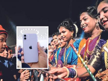 BJP's offer in Marathi Dandiya Mahotsav; Get 'iPhone 11' everyday by wearing Marathi attire | दांडियामध्ये भाजपाची भन्नाट ऑफर; मराठमोळी वेशभूषा करून दररोज मिळवा 'iPhone 11'