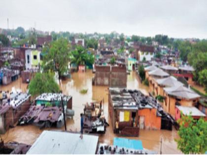 Cloudburst in Marathwada possibility of heavy rains for next 3 days hingoli | मराठवाड्यात ढगफुटी, पुढील ३ दिवस अतिमुसळधार पावसाची शक्यता