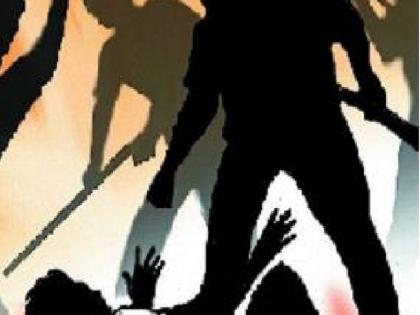 Fatal attack on Shiv Sena upazila chief in Beed, attempt to cut his hands and feet | बीडमध्ये शिवसेना उपजिल्हाप्रमुखावर जीवघेणा हल्ला, हात-पाय तोडण्याचा प्रयत्न