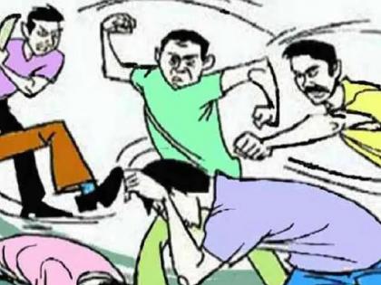 A couple who asked to turn off the sound of the program were beaten up | कार्यक्रमाचा आवाज बंद करण्यास सांगणाऱ्या दाम्पत्याला मारहाण