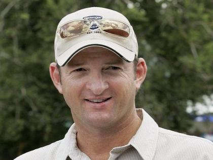 Mark Waugh gave resignation | मार्क वॉने दिला राजीनामा