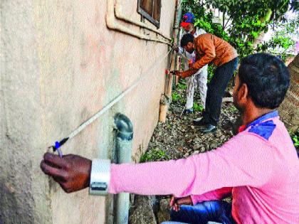  Marking red lines on houses, final notice by authority | घरांवर लाल रेषांचे मार्किंग, प्राधिकरणाकडून अंतिम नोटीस