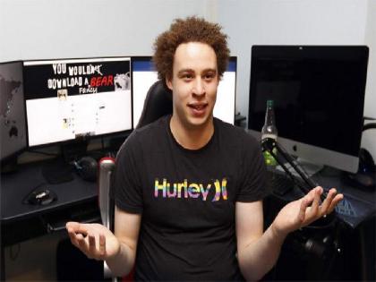 Marcus Hutchins wannacry kronos malware arrest | ‘वान्नाक्राय’ व्हायरसपासून जगाला वाचवणा-याला एफबीआयने केली अटक