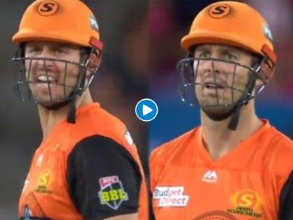 BBL 10: Mitchell Marsh gets fined $5,000 after showing dissent over umpire's decision | BBL 10 : चूक अम्पायरची अन् सनरायझर्स हैदराबादच्या फलंदाजाला भरावा लागला अडीच लाखांचा दंड, Video