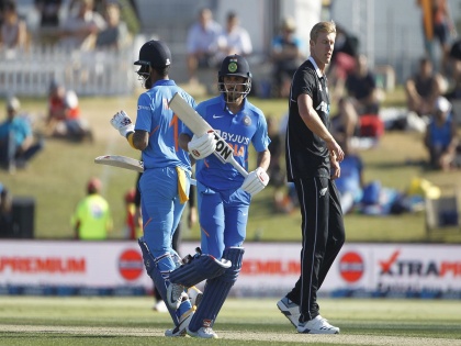 New Zealand vs India, 3rd ODI : Team India set 297 runs target to New Zealand in third ODI | NZvsIND, 3rd ODI : लोकेश राहुलची बॅट तळपली, टीम इंडियानं मोठी मजल मारली