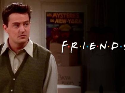 FRIENDS star methew perry found dead he was addicted to drugs never got married | दारु-ड्रग्जचं व्यसन, स्मरणशक्ती गेली, साखरपुडाही मोडला; असं होतं 'फ्रेंड्स' स्टार मॅथ्यू पेरीचं आयुष्य