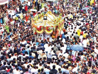 Departure of sant palanquin today pandharpur visit with lakhs of devotees | Ashadhi Wari: माऊलींच्या पालखीचे आज प्रस्थान; लाखो वारकऱ्यांसहित विठुरायाच्या भेटीला