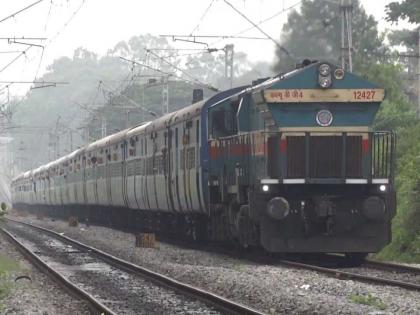 Change in time of connected local time to Intercity Express | इंटरसिटी एक्सप्रेसला कनेक्टेड लोकलच्या वेळेत पुन्हा बदल