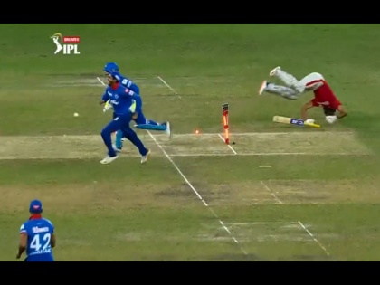 KXIP vs DC Latest News : Disastrous running between wickets for Punjab and they are three down now, Video | KXIP vs DC Latest News : निकोलस पूरन- मयांक अग्रवाल यांचा गोंधळ; दिल्ली कॅपिटल्सला मिळाली आयती विकेट! Video