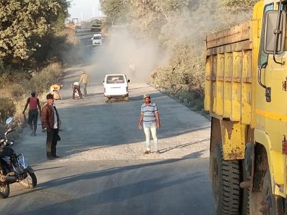 Repairs to the bridge for the second time in three months | पुलाची तीन महिन्यांमध्ये दुसऱ्यांदा दुरुस्ती