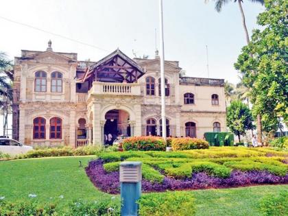 The issue of mayor's bungalow was raised, the state government has asked the municipal corporation | महापौर बंगल्याचा वाद पेटला, राज्य शासनाने महापालिकेला बजावले