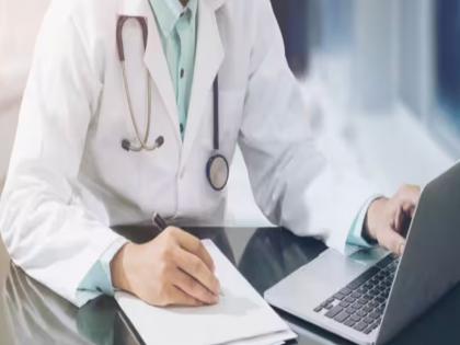 10% EWS quota now in private unaided medical colleges; MBBS admission schedule announced | खासगी विनाअनुदानित वैद्यकीय महाविद्यालयांमध्ये आता १०% ईडब्लूएस कोटा; ‘एमबीबीएस’च्या प्रवेशाचे वेळापत्रक जाहीर 10% EWS quota now in private unaided medical colleges; MBBS admission schedule announced | खासगी विनाअनुदानित वैद्यकीय महाविद्यालयांमध्ये आता १०% ईडब्लूएस कोटा; ‘एमबीबीएस’च्या प्रवेशाचे वेळापत्रक जाहीर
