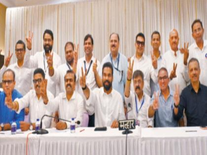 एमसीएच्या निवडणुकीमध्ये आ. जितेंद्र आव्हाड यांची बाजी, उपाध्यक्षपदी १३६ मतांनी विजय; अध्यक्षपदी अजिंक्य नाईक यांची बिनविरोध निवड - Marathi News | MCA elections: Jitendra Awhad wins by 136 votes as vice-president; Ajinkya Naik elected unopposed as president | Latest News at Lokmat.com एमसीएच्या निवडणुकीमध्ये आ. जितेंद्र आव्हाड यांची बाजी, उपाध्यक्षपदी १३६ मतांनी विजय; अध्यक्षपदी अजिंक्य नाईक यांची बिनविरोध निवड - Marathi News | MCA elections: Jitendra Awhad wins by 136 votes as vice-president; Ajinkya Naik elected unopposed as president | Latest News at Lokmat.com