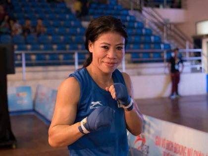 BREAKING: Mary Kom out of CWG selection trail after a left knee injury during the first round of her bout against Nitu in the 48 kg category | Mary Kom : भारताला मोठा धक्का, मेरी कोमची दुखापतीमुळे राष्ट्रकुल स्पर्धेतून माघार; हॉस्पिटलमध्ये दाखल