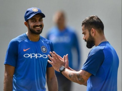 ICC World Cup 2019: Rahane, Rayudu's name was considered, but Mayank bettered ... because? | ICC World Cup 2019: रहाणे, रायुडूच्या नावाचा विचार झाला, पण मयांकने बाजी मारली...कारण ? 