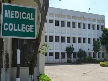 Mumbai's JJ Medical College is number two, the first time the ranking has been announced by the Department of Medical Education | मुंबईच्या जेजे मेडिकल कॉलेजचा दुसरा नंबर, वैद्यकीय शिक्षण विभागातर्फे प्रथमच रँकिंग जाहीर