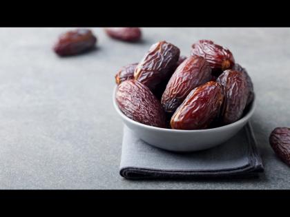 Health benefits of eating dates in morning empty stomach | सकाळी रिकाम्या पोटी खजूर का खावेत? जाणून घ्या चार फायदे