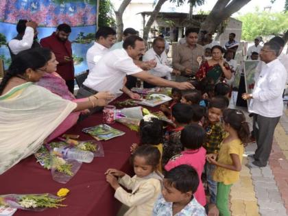 Meeting Guides at Every Stage | प्रत्येक टप्प्यावर भेटले मार्गदर्शक शिक्षक - सीईओ डॉ़ बी़ एऩ पाटील