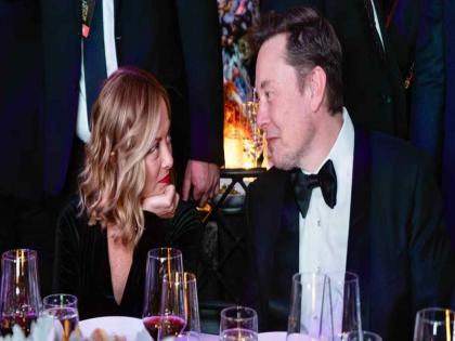 Storm over Elon Musk and Giorgia Meloni date | जगभर : मस्क आणि मेलोनी यांच्या ‘डेट’वरून वादळ! Storm over Elon Musk and Giorgia Meloni date | जगभर : मस्क आणि मेलोनी यांच्या ‘डेट’वरून वादळ!