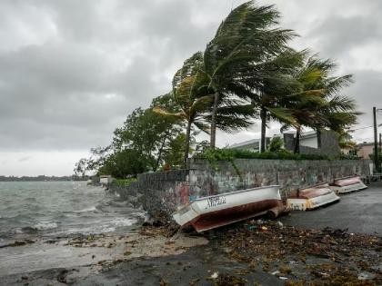 Meteorological Department has warned the states of West Bengal and Odisha about Cyclone Mocha  | Cyclone Mocha : 'मोचा' चक्रीवादळ धडकणार! पश्चिम बंगाल आणि ओडिशाला दिला हाय अलर्ट 