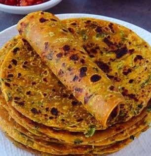 चहासोबत खा मऊ - चविष्ट मेथीचा थेपला , पौष्टिक आणि सोपी रेसिपी, एकदा केला की टिकतो आठवडाभर