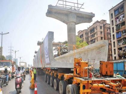 Traffic jam on Karve road Due to the "Metro": Punekar is a huge disappointment | कर्वे रस्त्यावरील वाहतूककोंडी " मेट्रो" मुळे : पुुणेकर प्रचंड हैराण