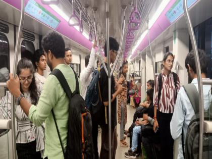 Mandai three minutes from Swargate Happy journey of Pune residents by metro 18 thousand passengers on the first day | Pune Metro: स्वारगेटवरून ३ मिनिटांत मंडई; पुणेकरांचा मेट्रोने सुखकर प्रवास, पहिल्याच दिवशी १८ हजार प्रवासी