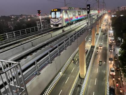 Pune Metro: If the train misses the time ..., Punekars will have to run as fast as Mumbaikars for Metro | Pune Metro: वेळ चुकली की गाडी हुकली..., पुणेकरांना मेट्रोसाठी मुंबईकरांएवढी धावपळ करावी लागणार