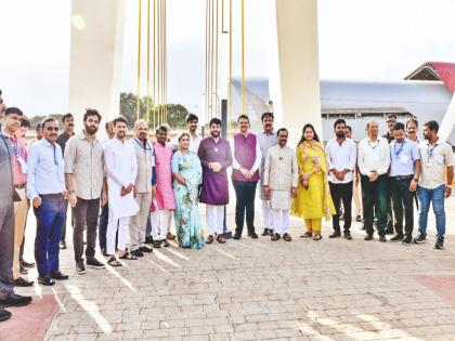 Chhatrapati Sambhaji Udyan to Shaniwar Peth Metro Pedestrian Bridge Open | Pune Metro: छत्रपती संभाजी उद्यान ते शनिवार पेठ मेट्रो पादचारी पूल खुला Chhatrapati Sambhaji Udyan to Shaniwar Peth Metro Pedestrian Bridge Open | Pune Metro: छत्रपती संभाजी उद्यान ते शनिवार पेठ मेट्रो पादचारी पूल खुला