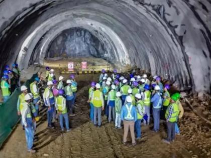 Tunnel for bullet train between BKC and Shilphata completed; Project will gain momentum | बीकेसी ते शिळफाट्यादरम्यान बुलेट ट्रेनसाठीचा बोगदा पूर्ण; प्रकल्पाला मिळणार गती Tunnel for bullet train between BKC and Shilphata completed; Project will gain momentum | बीकेसी ते शिळफाट्यादरम्यान बुलेट ट्रेनसाठीचा बोगदा पूर्ण; प्रकल्पाला मिळणार गती