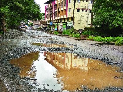 number of accidents increased due to fatal, mud and potholes | म्हसळा बायपास ठरतोय जीवघेणा, चिखल, खड्ड्यांमुळे अपघातांची संख्या वाढली