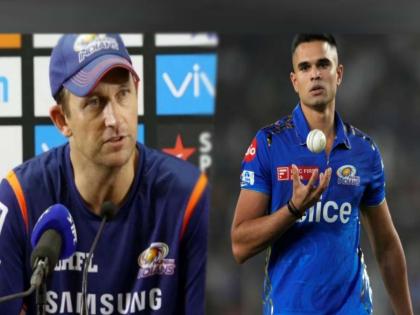  mi vs gt 2023 After the loss against Gujarat, Mumbai Indians bowling coach Shane Bond made a big statement and praised Arjun Tendulkar  | "एवढ्या प्रेक्षकांसमोर खेळणे सोपे नसते", पराभवानंतर मुंबईच्या कोचचं विधान, अर्जुनचं केलं कौतुक