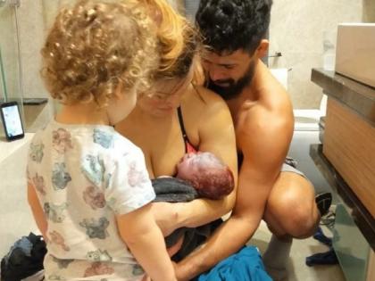 बाबो! दिग्गज महिला खेळाडूची बाथरूममध्ये प्रसुती, दिला गोंडस बाळाला जन्म!