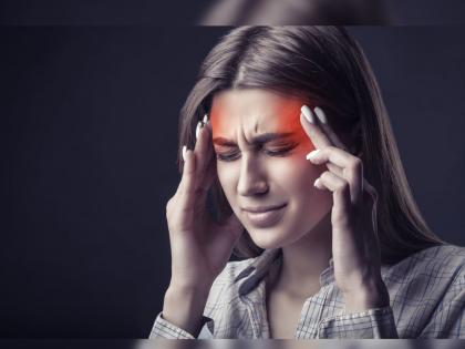 migraine causes symptoms remedies | साधी डोकेदुखी म्हणून कराल दुर्लक्ष तर होईल पश्चाताप, असू शकतो 'हा' गंभीर आजार