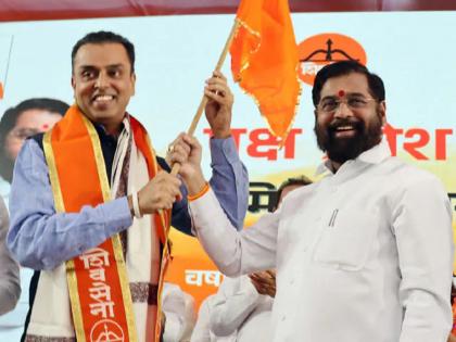 Milind Deora resigns from Cong, set to join Eknath Shinde-led Shiv Sena | काँग्रेसचा ‘हात’ सोडून मिलिंद देवरांनी हाती घेतले धनुष्यबाण; दक्षिण मुंबई मतदारसंघ ठाकरे गटाकडे गेल्याने होते नाराज